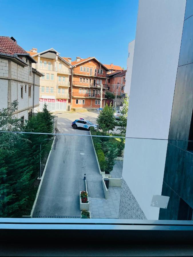 Tower Apartment Priștina Exterior foto